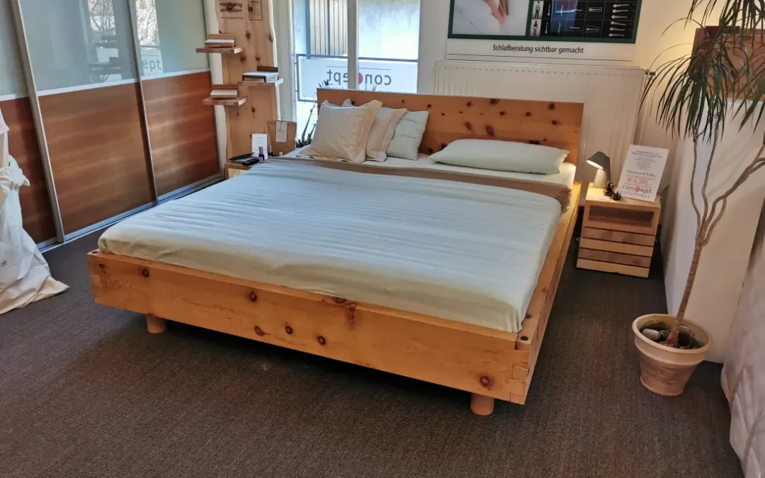 Doppelbett Pura + 2 Bestelltische Sixpack Plus