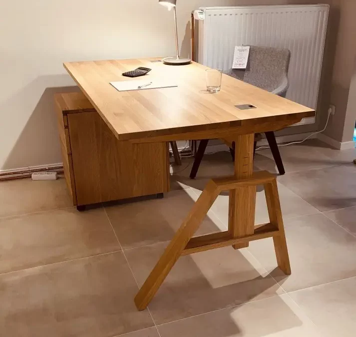 Schreibtisch atelier