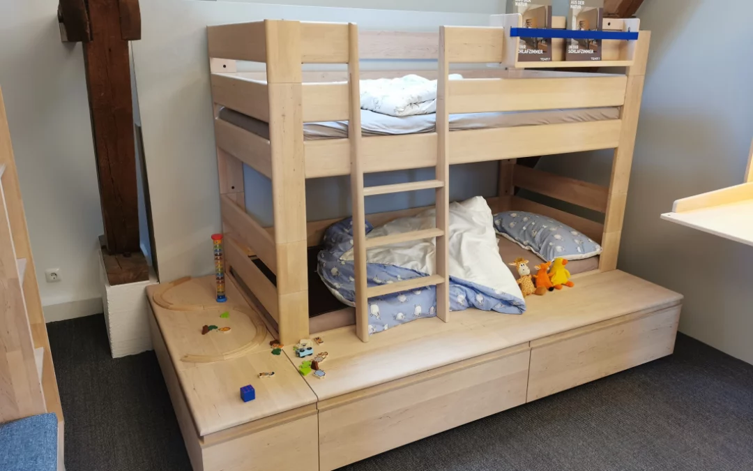 Etagenbett KIDS mit Inhalt